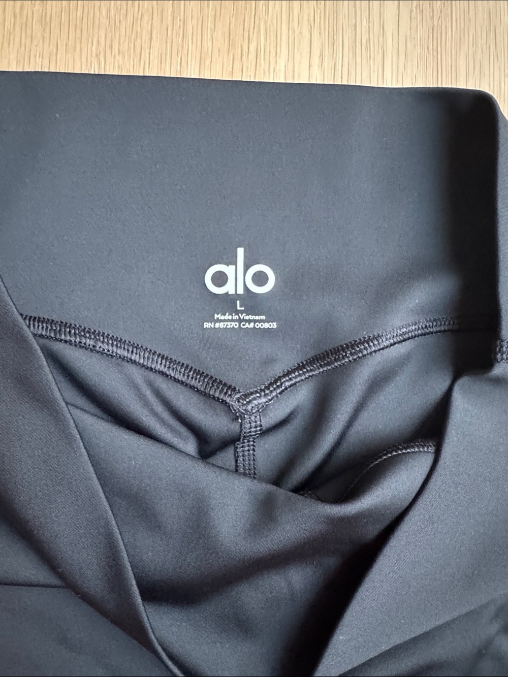 ALO Yoga Black High-Rise Bike Shorts - Picture 2 of 3